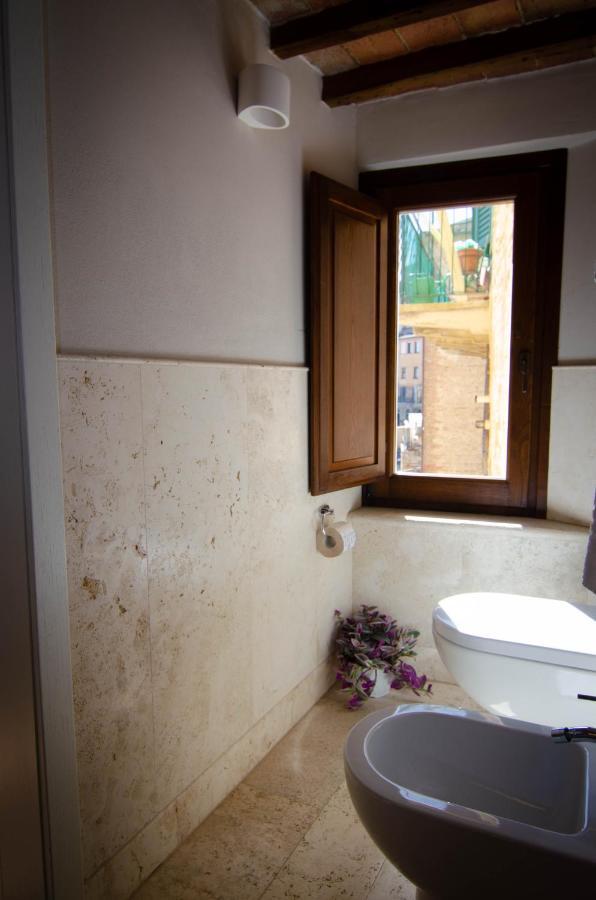 Dimora Dell'Erbe Rooms Montepulciano Stazione Exteriör bild