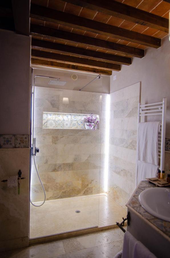 Dimora Dell'Erbe Rooms Montepulciano Stazione Exteriör bild