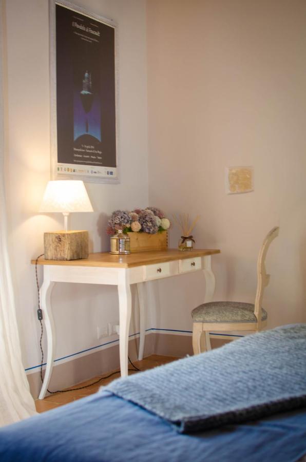 Dimora Dell'Erbe Rooms Montepulciano Stazione Exteriör bild
