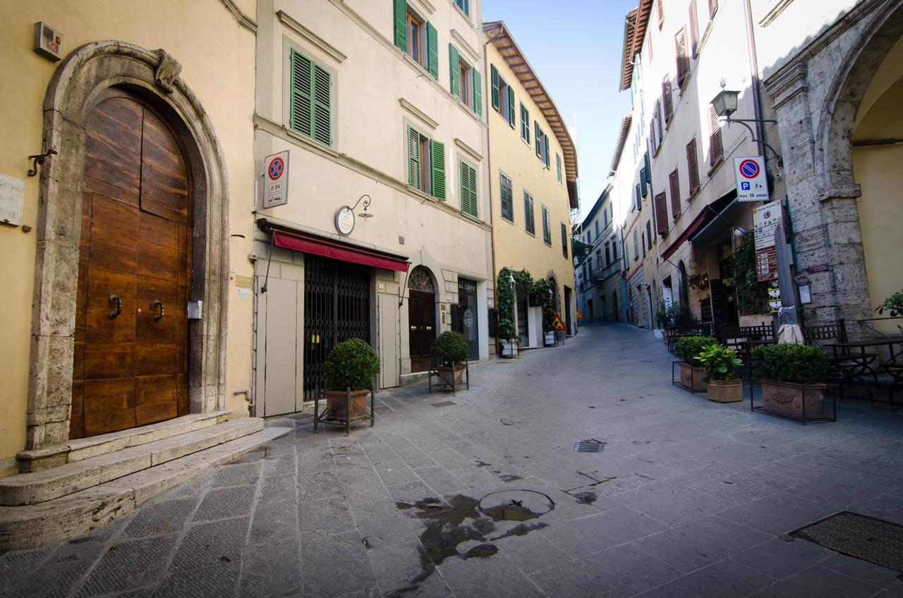 Dimora Dell'Erbe Rooms Montepulciano Stazione Exteriör bild
